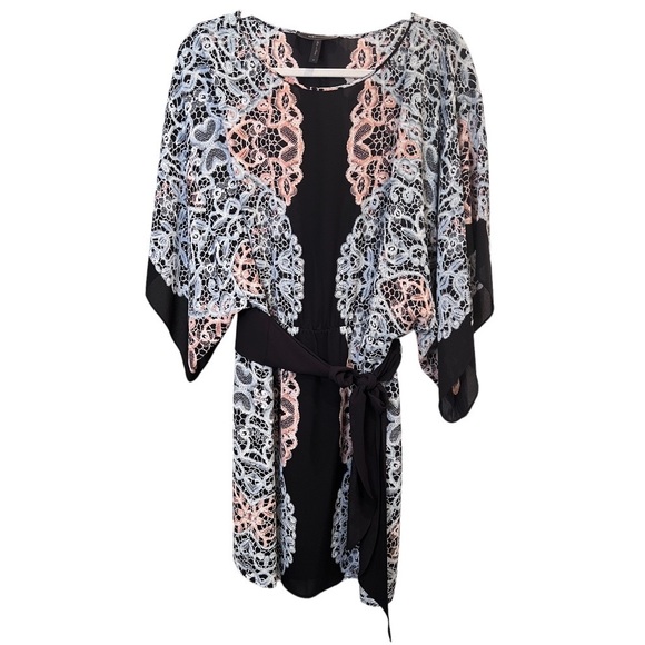 BCBGMaxAzria Black/Comb Lois Kimono Dress. - Picture 5 of 7